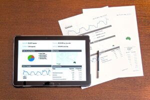 投資信託に300万を投資する際のポイントは？