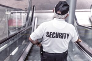 不動産クラファンの安全性を他の投資と比較するとどうなる？
