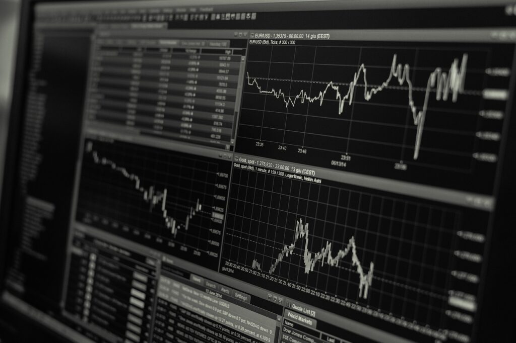 不動産クラファン投資信託の比較で知っておくべきポイントは？
