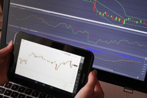 為替の影響があるか、投資初心者が知っておくべきポイントは？